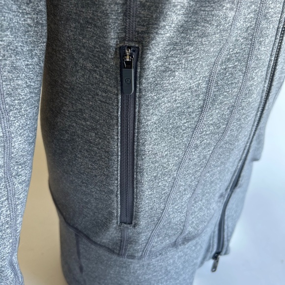 Lululemon Define Grey Full Zip Sport Jacket size 6 - Picture 10 of 13